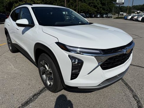 New 2025 Chevrolet Trax LT w/ LT Convenience Package image 9