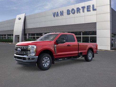 New 2025 Ford F250 XLT w/ FX4 Off-Road Package image 1