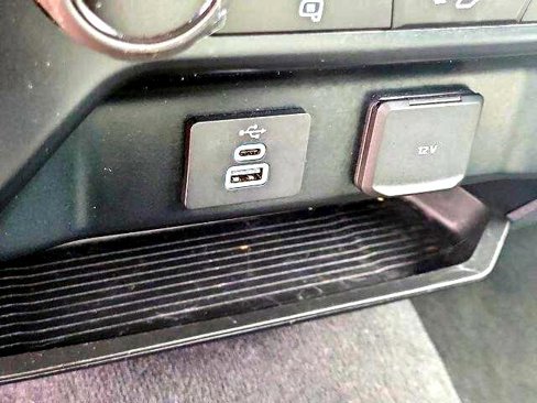 Used 2024 Ford F350 XLT image 34