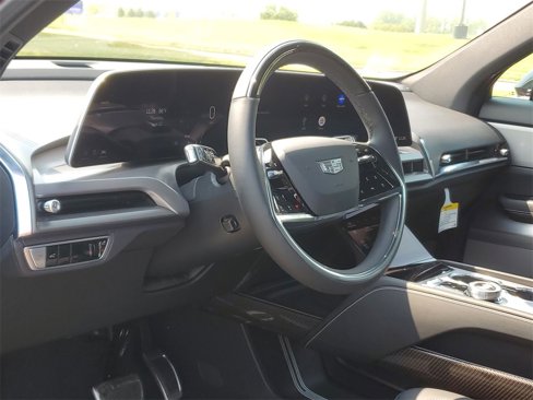 New 2026 Cadillac Vistiq Luxury image 10