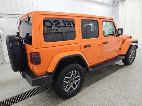 New 2025 Jeep Wrangler Sahara image 6