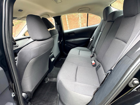 Used 2023 Toyota Corolla LE image 12