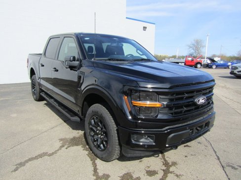 New 2025 Ford F150 XLT w/ Equipment Group 302A MID image 8