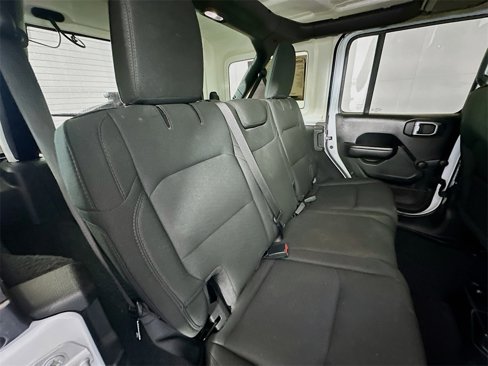Used 2021 Jeep Wrangler Unlimited Sport image 24