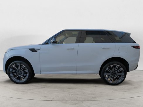 New 2025 Land Rover Range Rover Sport Dynamic SE image 2