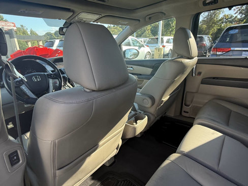 Used 2016 Honda Odyssey Touring Elite image 22