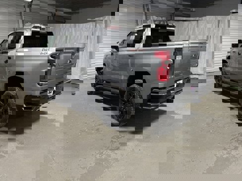 New 2025 Chevrolet Silverado 1500 LT Trail Boss w/ Convenience Package II image 5
