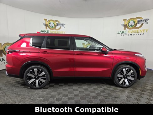 New 2025 Mitsubishi Outlander SE image 8