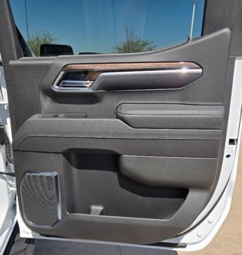 New 2025 Chevrolet Silverado 1500 LT Trail Boss w/ LT Trail Boss Premium Package image 16
