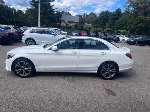 Used 2019 Mercedes-Benz C 300 4MATIC Sedan image 2
