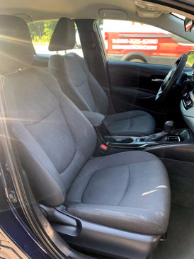 Used 2021 Toyota Corolla LE w/ LE Convenience Package image 9