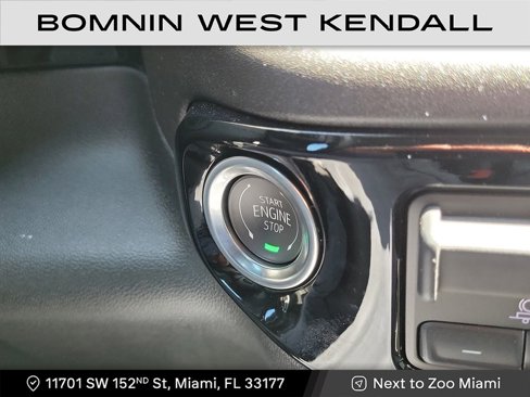 Used 2025 Chevrolet Silverado 1500 RST image 17