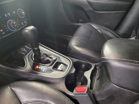 Used 2020 Jeep Renegade Altitude image 26