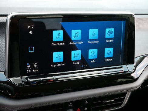Used 2025 Volkswagen Atlas Peak Edition SE image 22