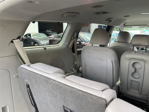 Used 2016 Kia Sedona LX w/ LX Convenience Package image 66