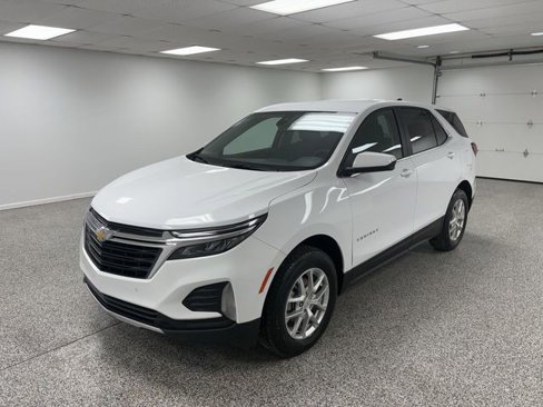 Used 2024 Chevrolet Equinox LT image 56