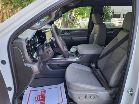 New 2025 Chevrolet Silverado 1500 LTZ w/ LTZ Premium Package image 12