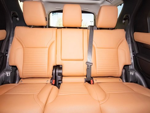 New 2025 Land Rover Discovery Metropolitan Edition image 47