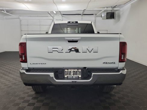 Used 2025 RAM 3500 Limited image 8