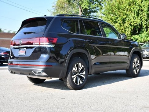 New 2026 Volkswagen Atlas SE image 7