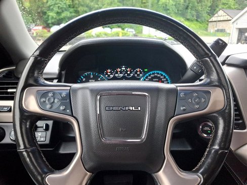 Used 2019 GMC Yukon XL Denali w/ Denali Ultimate Package image 24