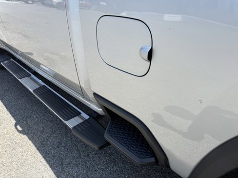 Used 2021 Chevrolet Silverado 2500 High Country w/ Z71 Off-Road Package image 19
