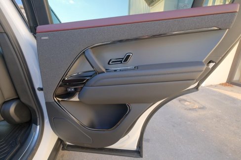 New 2025 Land Rover Range Rover Sport Dynamic SE image 16