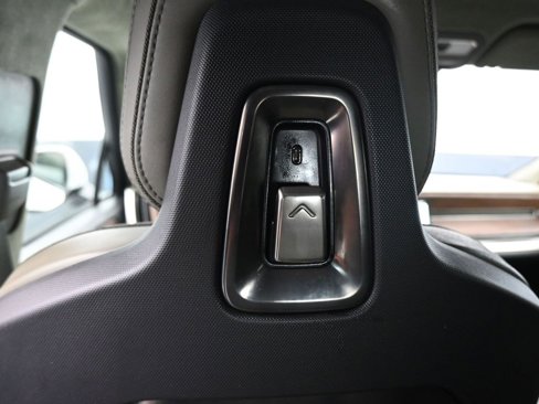 Used 2023 Rivian R1S Launch Edition image 29