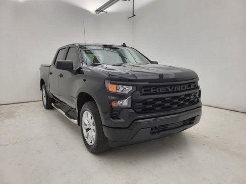 Certified 2024 Chevrolet Silverado 1500 Custom image 9
