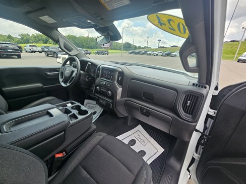 Used 2024 Chevrolet Silverado 1500 Custom w/ Turbomax Blackout Package image 27