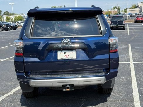 Used 2023 Toyota 4Runner TRD Off-Road Premium image 7