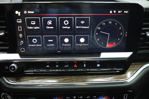 Used 2023 GMC Sierra 1500 SLE image 29