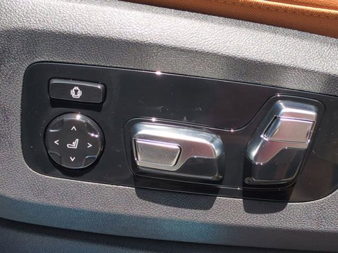 New 2026 BMW X5 xDrive40i w/ Premium Package image 19