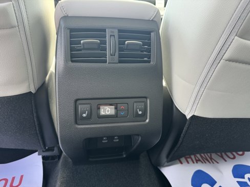New 2025 Mitsubishi Outlander AWD image 34