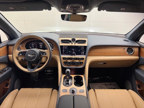 New 2024 Bentley Bentayga image 34