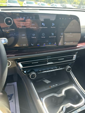 New 2026 Chevrolet Traverse Z71 w/ Enhanced Driving Package image 16