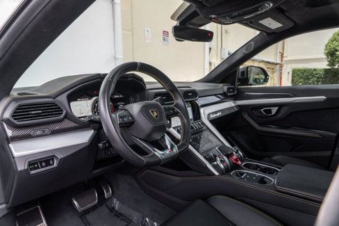 Used 2022 Lamborghini Urus image 15