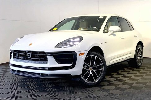New 2026 Porsche Macan image 1
