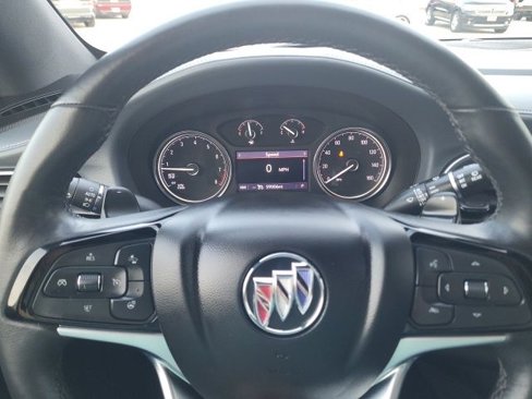 Used 2023 Buick Enclave Essence image 12