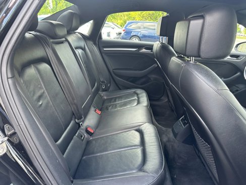Used 2018 Audi A3 2.0T Premium image 22