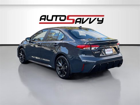 Used 2025 Toyota Corolla SE image 5