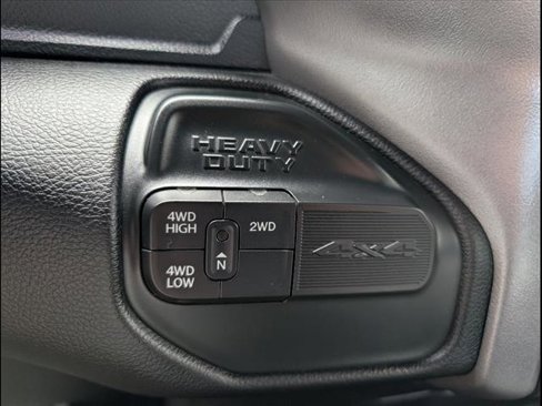 Used 2021 RAM 2500 Big Horn w/ Level 1 Equipment Group image 12