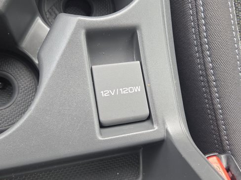 Certified 2024 Subaru Crosstrek 2.0i Premium image 32