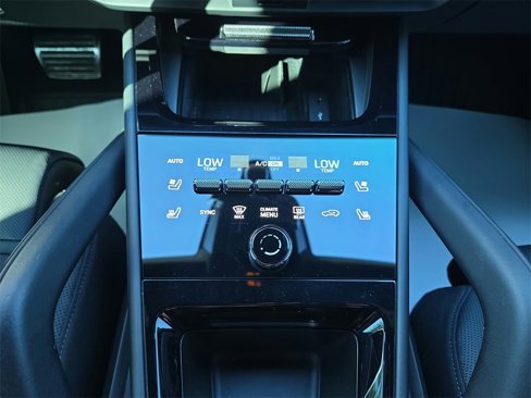 Certified 2024 Porsche Cayenne Turbo GT image 13