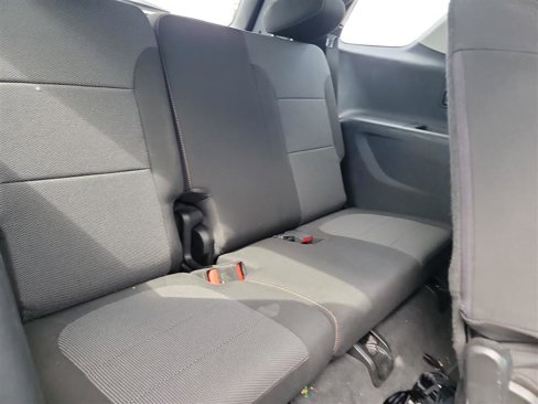 Used 2020 Chevrolet Traverse LS image 8