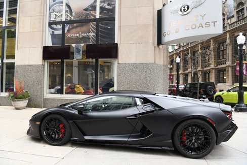 Used 2024 Lamborghini Revuelto image 28
