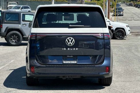 New 2025 Volkswagen ID. Buzz Pro S Plus image 5