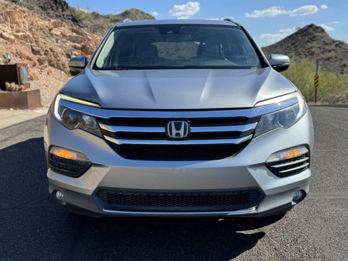 Used 2017 Honda Pilot Touring image 2