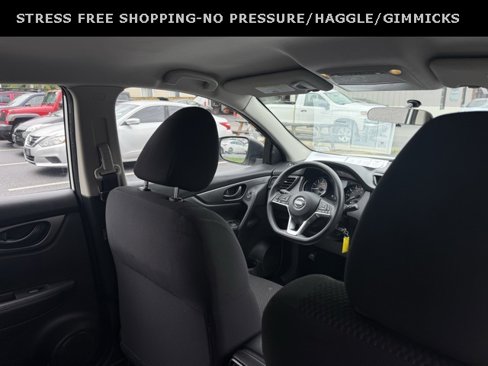 Used 2019 Nissan Rogue Sport S image 31