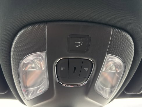 New 2026 Jeep Compass Limited image 32